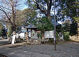 熊川神社拝殿遠景左より