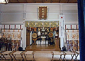 上目黒氷川神社拝殿内部