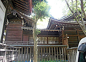 御園神社社殿右側面