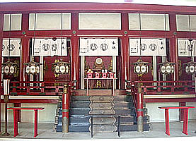 水稲荷神社拝殿内部