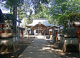 武蔵野神社拝殿遠景