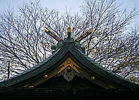 中台稲荷神社拝殿千木