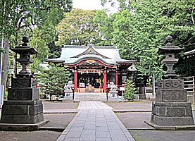 中野氷川神社拝殿遠景