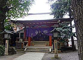 日本橋摂社日枝神社拝殿左より