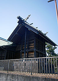 西小松川天祖神社本殿左背面