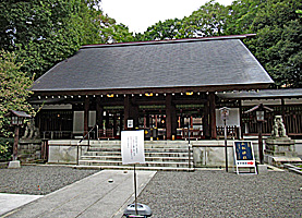東京乃木神社拝殿左より