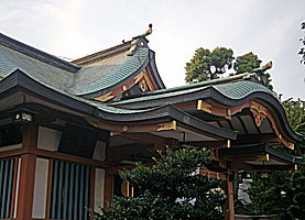 鮫洲八幡神社拝殿唐屋根