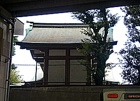 鮫洲八幡神社本殿背面