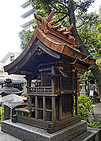 猿江藤森稲荷神社社殿左背面