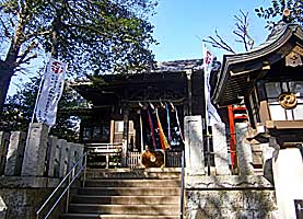 千束八幡神社（洗足池八幡宮）拝殿左より