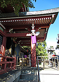 瀬田玉川神社拝殿向拝右側面