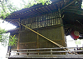 四合稲荷神社拝殿右側面