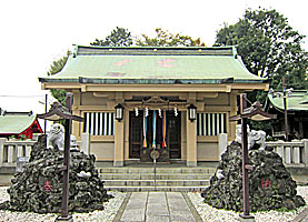 志茂熊野神社拝殿正面