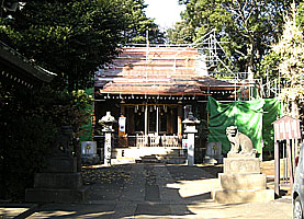 城山熊野神社拝殿正面