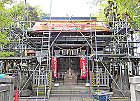 隅田稲荷神社拝殿正面（工事中）