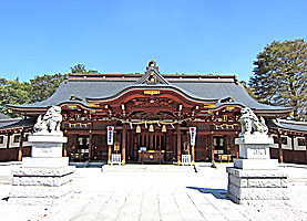 立川諏訪神社拝殿正面