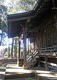田柄愛宕神社拝殿向拝左側面