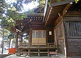 高松八幡神社拝殿左側面