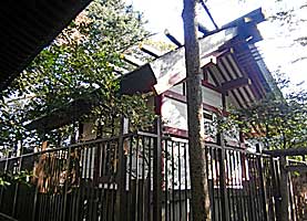 高松八幡神社本殿右背面