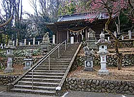 八王子高尾氷川神社拝殿遠景左より