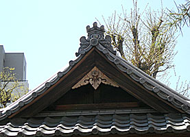 竹塚神社本殿懸魚