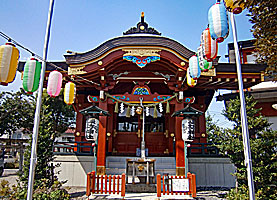 多摩川諏訪神社拝殿正面