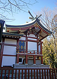 鶴間熊野神社本殿左側面