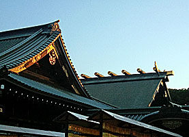 靖国神社みたま祭りの本殿千木