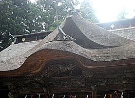 宮内熊野大社拝殿破風